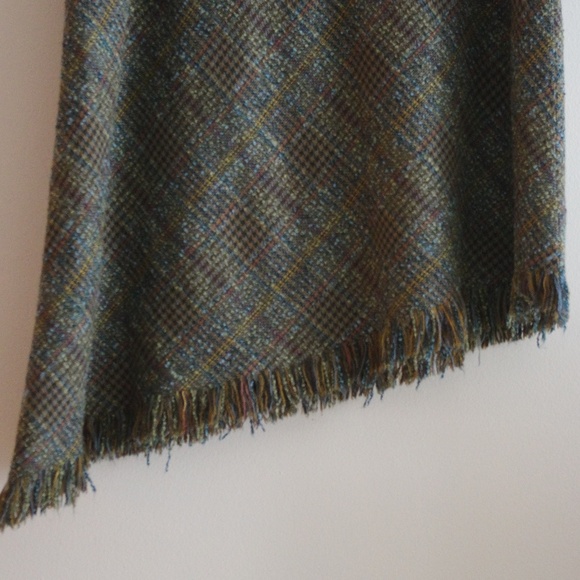 Vintage asimetrical tweed skirt - Picture 2 of 10